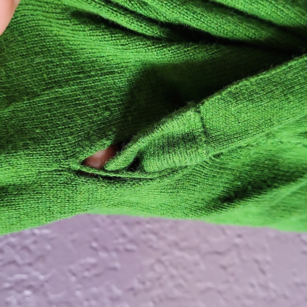 Mossimo Wrap Top - Picture 12 of 16